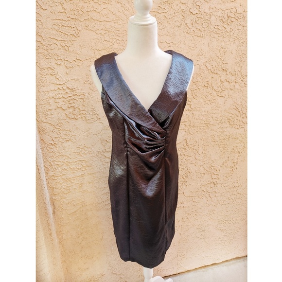 connected apparel Dresses & Skirts - Satin cocktail dress ruched and collar details
